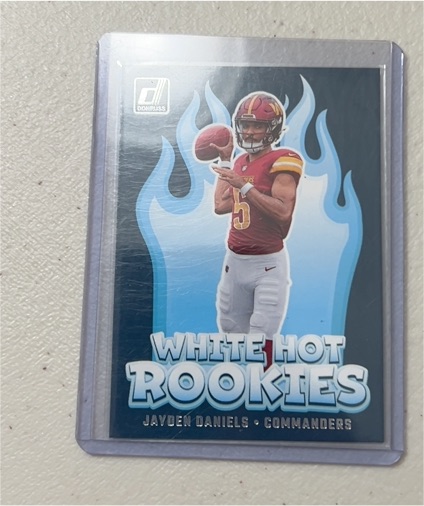 2024 Panini Donruss White Hot Rookies #WH8 Jayden Daniels — front