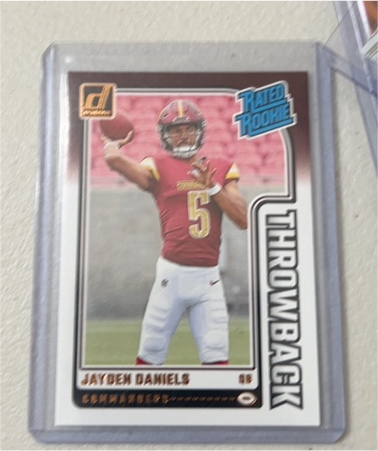 2024 Panini Donruss Rated Rookie Throwback #43 Jayden Daniels — front