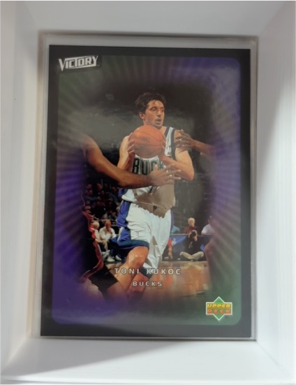 2003-04 Upper Deck Victory #53 Toni Kukoc — front