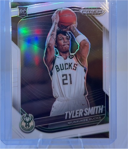 2024-25 Panini Prizm Black #243 Tyler Smith Rookie Milwaukee Bucks — front