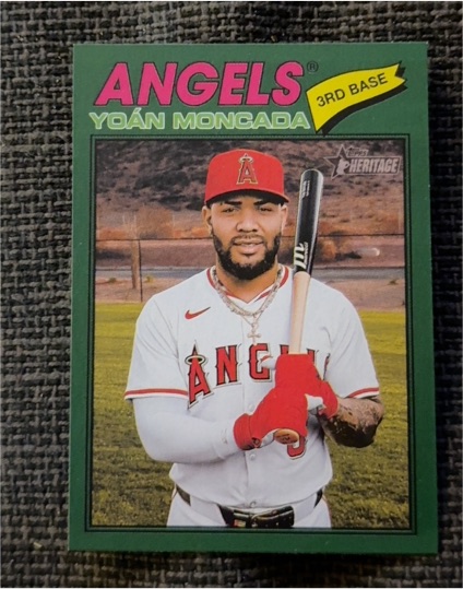 2026 Topps Heritage #35 Yoán Moncada — front