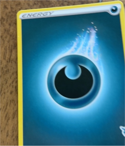 2020 Pokémon TCG Darkness Energy Sword & Shield #NNO — front