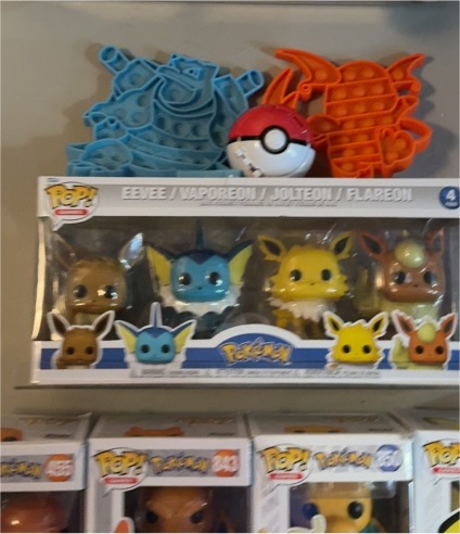 Funko Pop! Pokémon Ultimate 4-Pack Eevee Vaporeon Jolteon Flareon — front