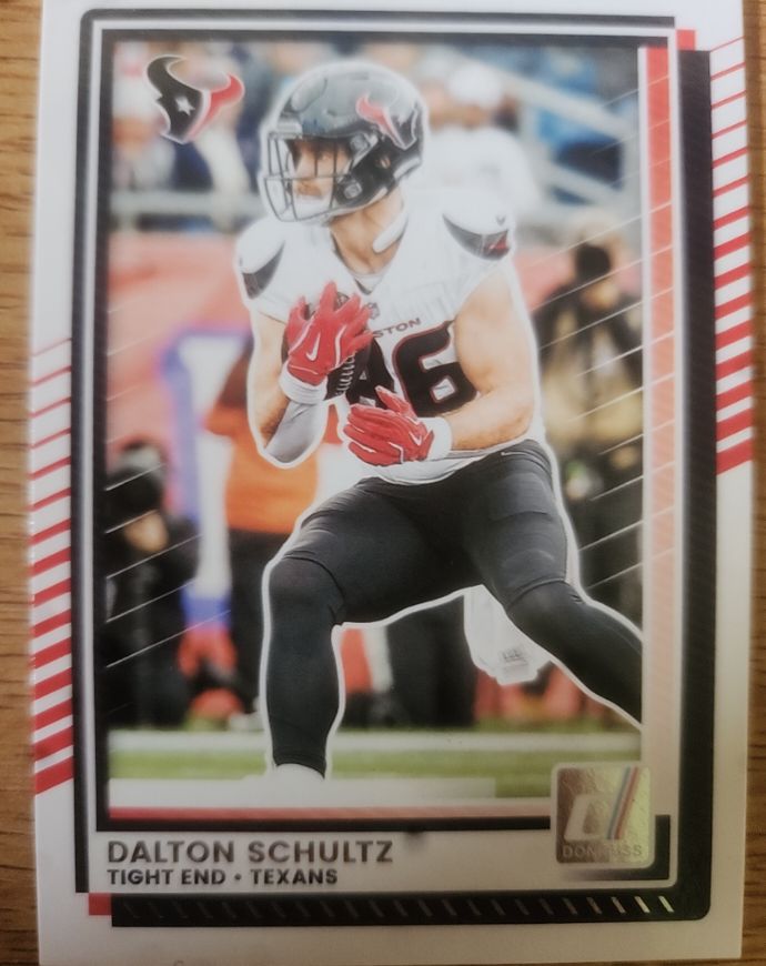 2025 Panini Donruss #27 Dalton Schultz — front
