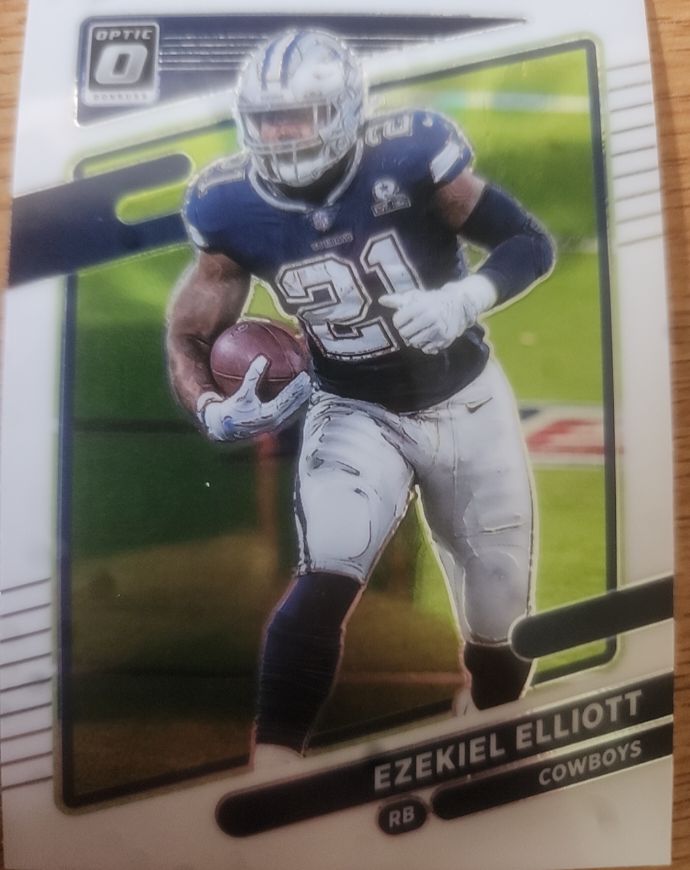 2021 Donruss Optic #23 Ezekiel Elliott Dallas Cowboys — front