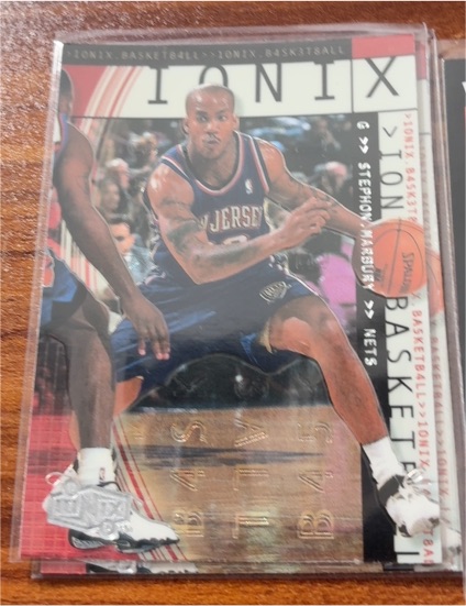 1999-00 Upper Deck Ionix #33 Stephon Marbury — front