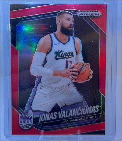 2024-25 Panini Prizm Black #142 Jonas Valanciunas — front