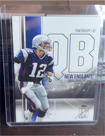 2000 Topps Signature Class #12 Tom Brady — front