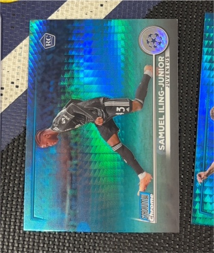2022-23 Topps Stadium Club Chrome UEFA #12 Samuel Iling-Junior — front