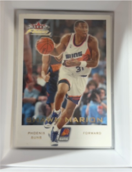 2000-01 Fleer Focus #2 Shawn Marion — front