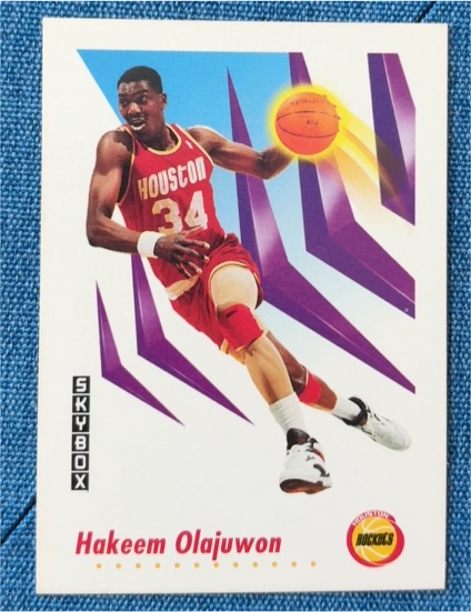 1991-92 SkyBox #105 Hakeem Olajuwon — front