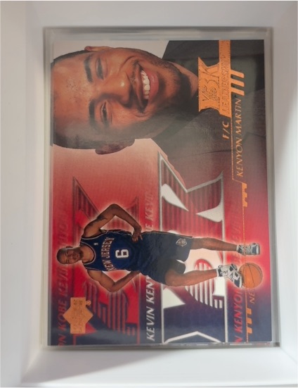2000-01 Upper Deck #200 Kenyon Martin Y3K — front