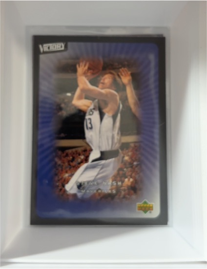 2003-04 Upper Deck Victory #18 Steve Nash — front