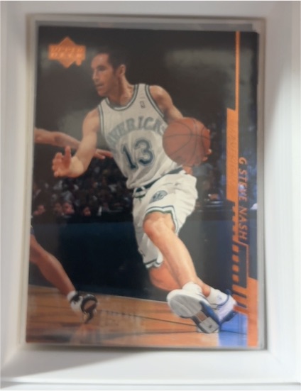 2000-01 Upper Deck #37 Steve Nash — front