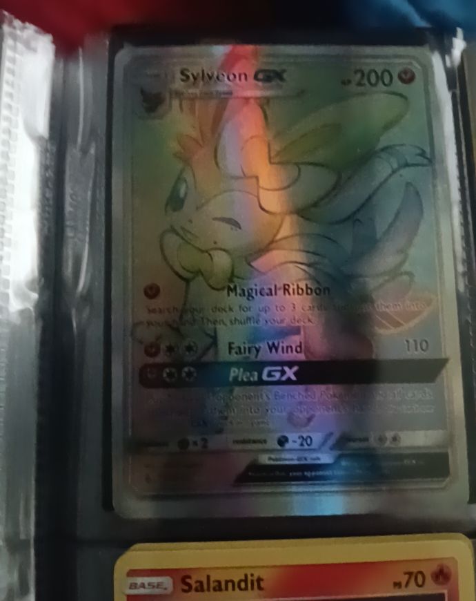2017 Pokémon SM Guardians Rising #140 Sylveon GX — front