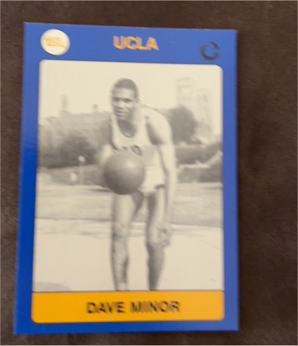 1991 Collegiate Collection UCLA #68 Dave Minor — front