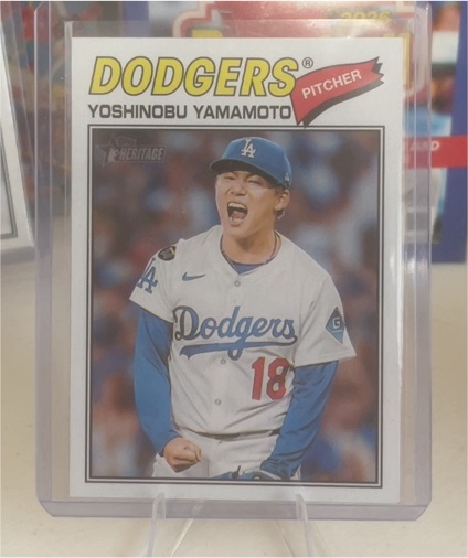 2026 Topps Heritage #371 Yoshinobu Yamamoto Image Variation — front