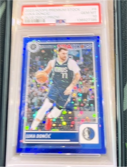 2019 Panini Hoops Premium Stock #39 Luka Dončić — front