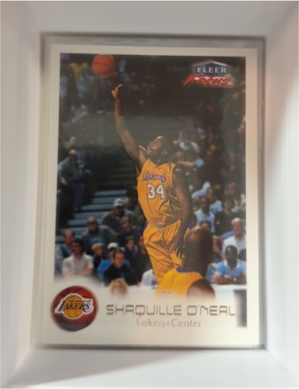 1999-00 Fleer Focus #72 Shaquille O'Neal — front