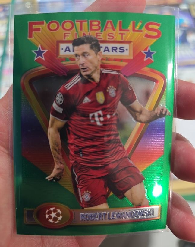 2021-22 Topps Football's Finest All-Stars #100 Robert Lewandowski — front