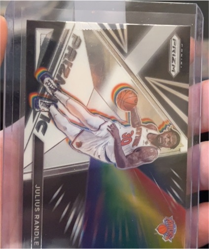 2021-22 Panini Prizm #22 Julius Randle Prizmatic — front