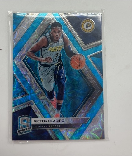 2018-19 Panini Spectra #64 Victor Oladipo — front