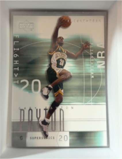 2001-02 Upper Deck Flight Team #32 Gary Payton — front