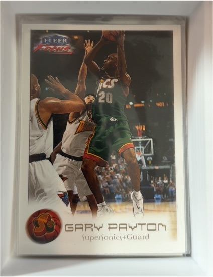 1999-00 Fleer Focus #35 Gary Payton — front
