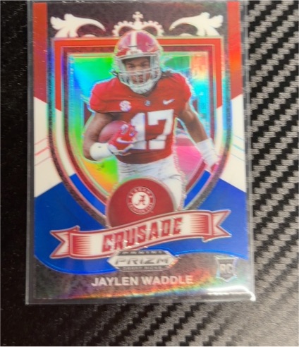 2021 Panini Prizm Draft Picks Crusade #169 Jaylen Waddle — front