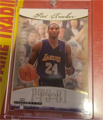 2007-08 Fleer Hot Prospects Stat Tracker #ST-22 Kobe Bryant — front