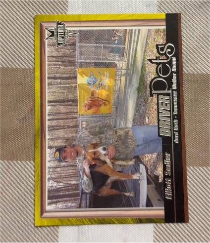 2005 Press Pass Optima #64 Elliott Sadler Driver Pets — front