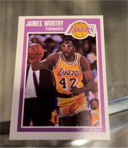 1989-90 Fleer #80 James Worthy — front