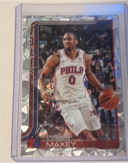 2025-26 Topps #21 Tyrese Maxey — front