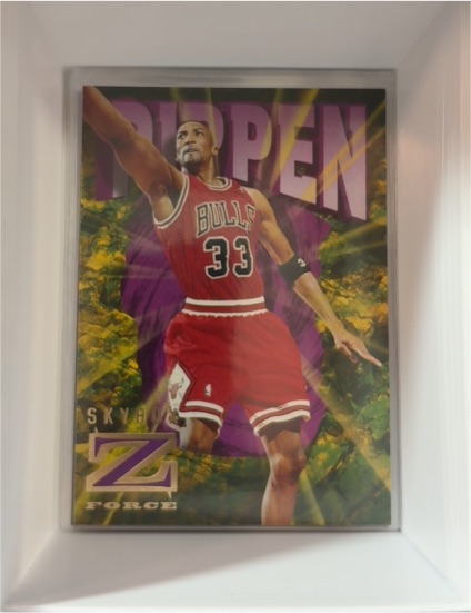 1996-97 SkyBox Z-Force #13 Scottie Pippen — front