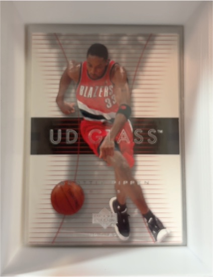 2003-04 UD Glass #5 Scottie Pippen — front
