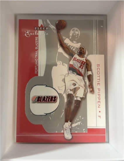 2001-02 Fleer Exclusive #73 Scottie Pippen — front