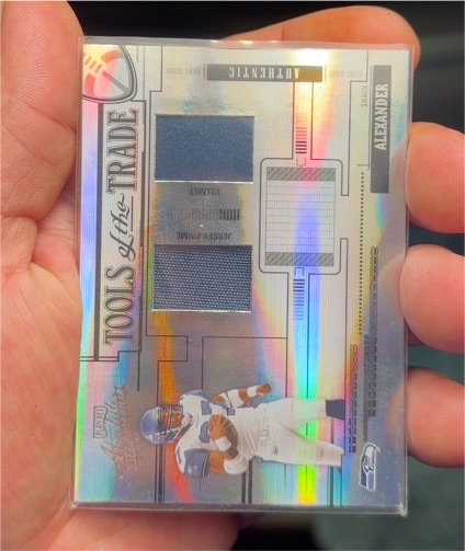 2005 Playoff Absolute Memorabilia Tools of the Trade #TT-81 Shaun Alexander — front