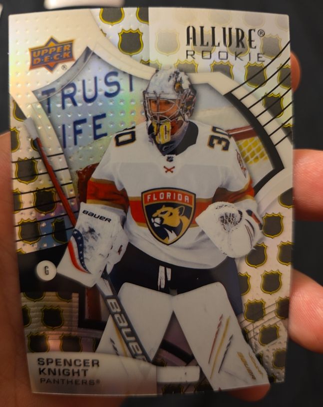 2021-22 Upper Deck Allure #135 Spencer Knight Rookie — front