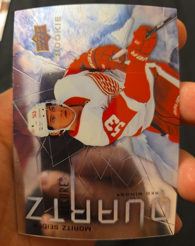 2021-22 Upper Deck Allure Quartz Rookie #AQ-MS Moritz Seider — front