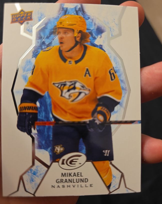 2021-22 Upper Deck Ice #66 Mikael Granlund — front