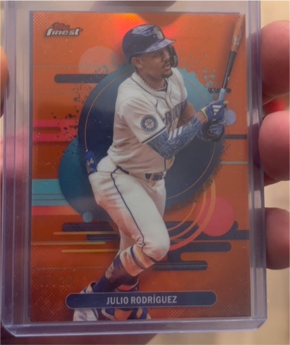 2025 Topps Finest #110 Julio Rodríguez — front