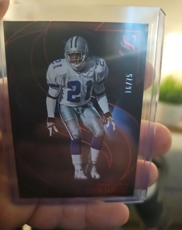 2025 Panini Silhouette #16 Deion Sanders — front