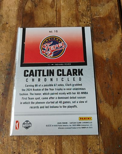 2025 Panini Instant #16 Caitlin Clark Indiana Fever — front