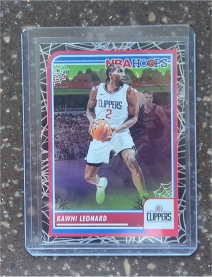 2023-24 Panini Haunted Hoops #114 Kawhi Leonard — front