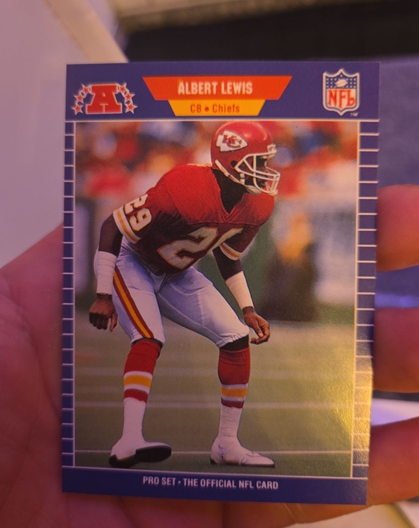 1989 Pro Set #173 Albert Lewis — front