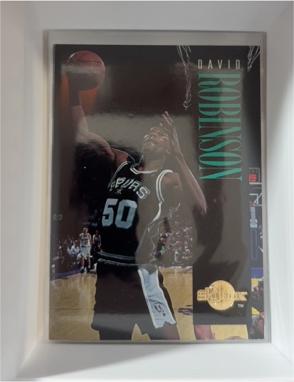 1994-95 SkyBox Premium #152 David Robinson — front