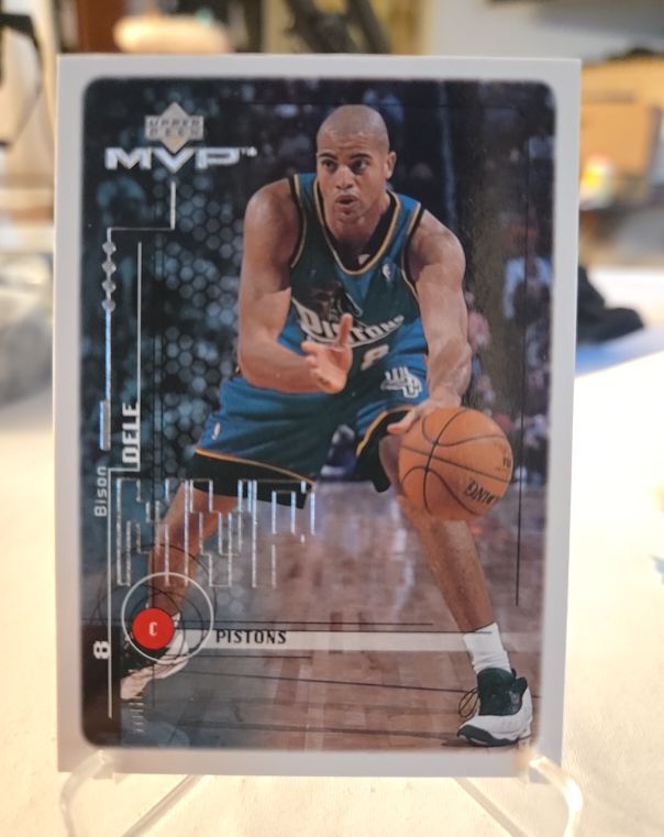 1999-00 Upper Deck MVP #44 Bison Dele — front
