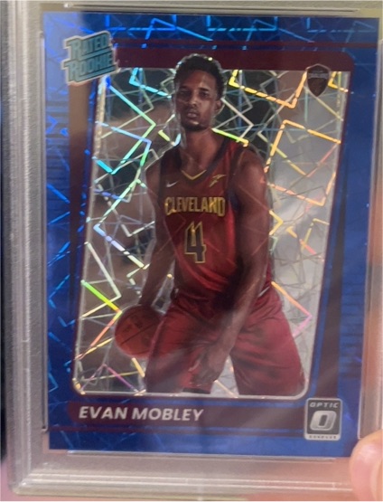 2021-22 Donruss Optic #175 Evan Mobley — front