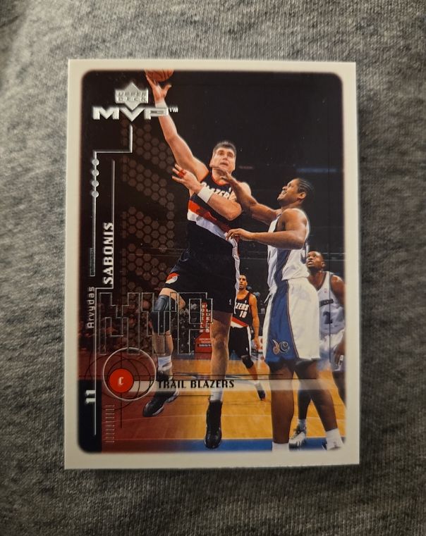 1999-00 Upper Deck MVP #131 Arvydas Sabonis — front