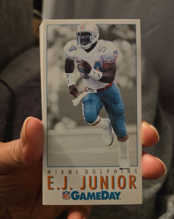 1992 GameDay #167 E.J. Junior — front